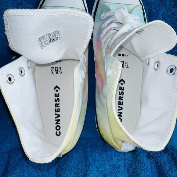 NWOT Converse Chuck Taylor All Star High Top Tie-Dye Sneakers - Picture 6 of 10